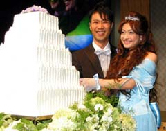 乙葉　藤井隆　結婚式　画像
